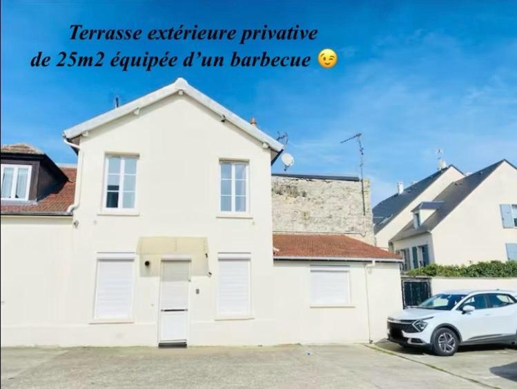 Holiday home Maison Individuelle Cozy Asterix, Cdg, Paris, Disney, Olympic Games 2024